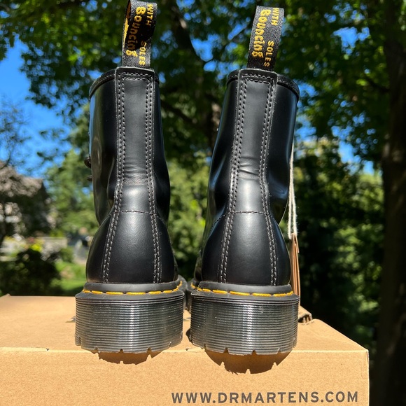 SOLD New Dr. Martens 1460 Bex women’s size 7 - Picture 6 of 8